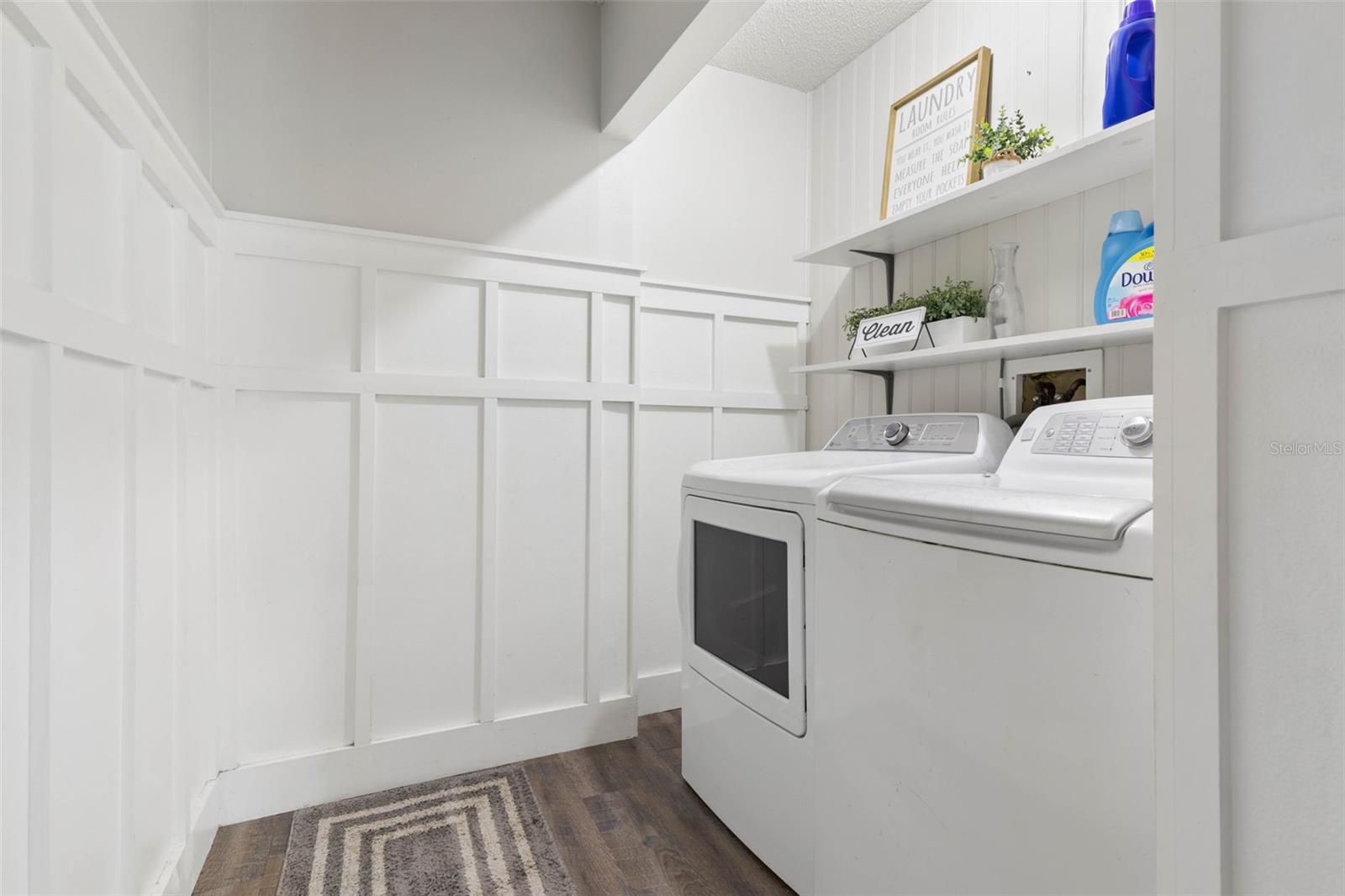 6 Patchogue Pl Property Photo 33