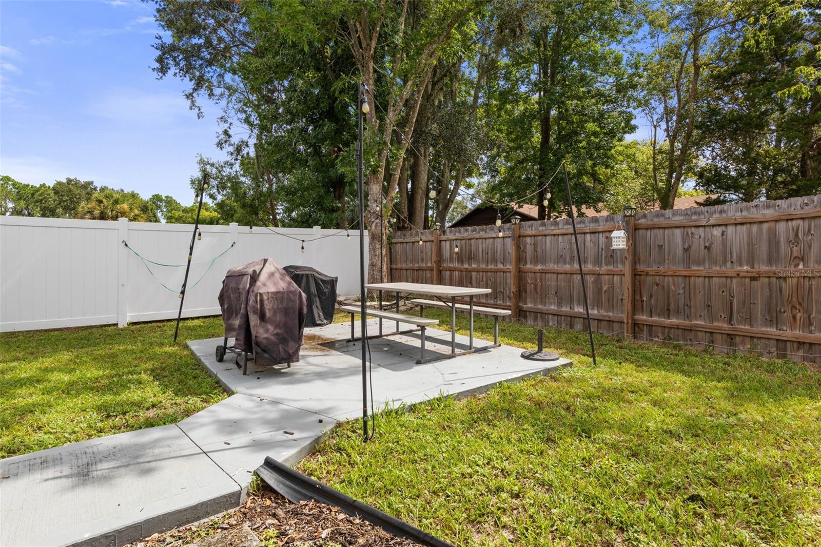 6 Patchogue Pl Property Photo 38