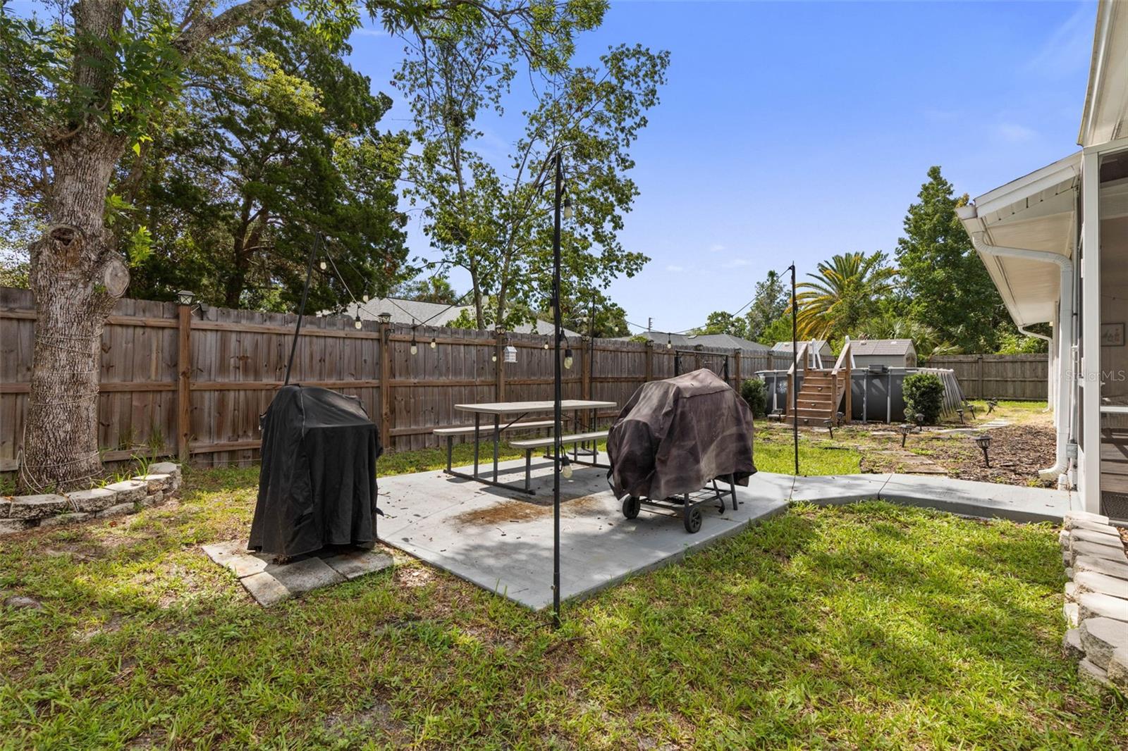 6 Patchogue Pl Property Photo 39