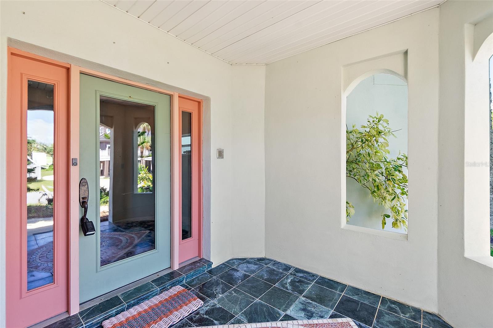 54 Ocean St Property Photo 8