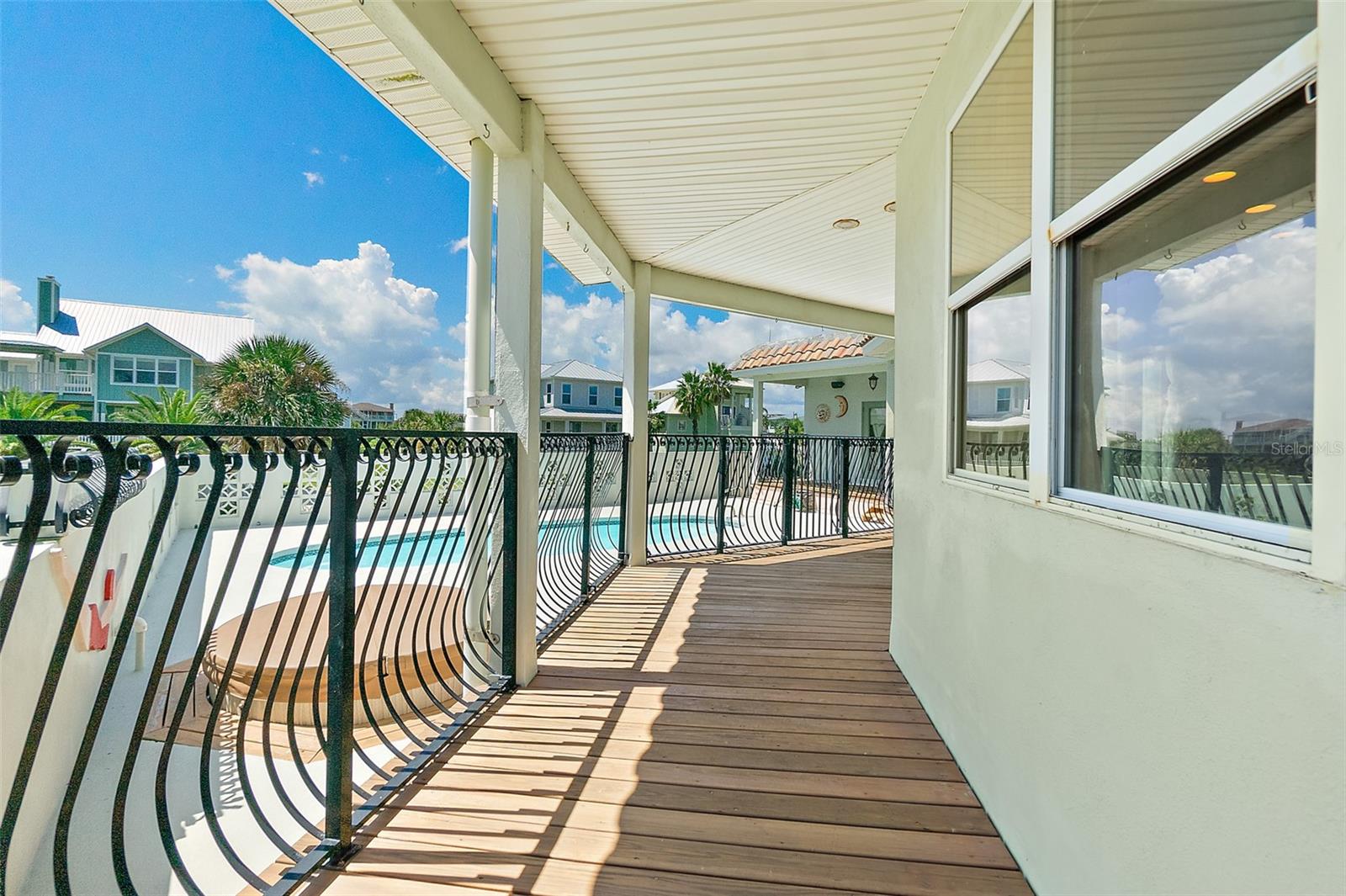 54 Ocean St Property Photo 15
