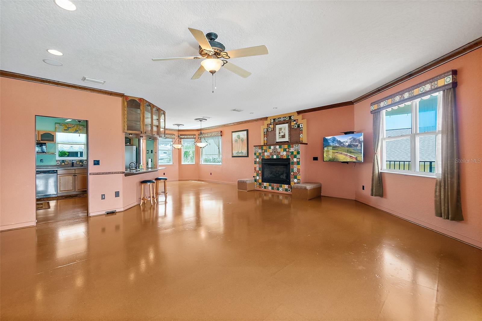 54 Ocean St Property Photo 50