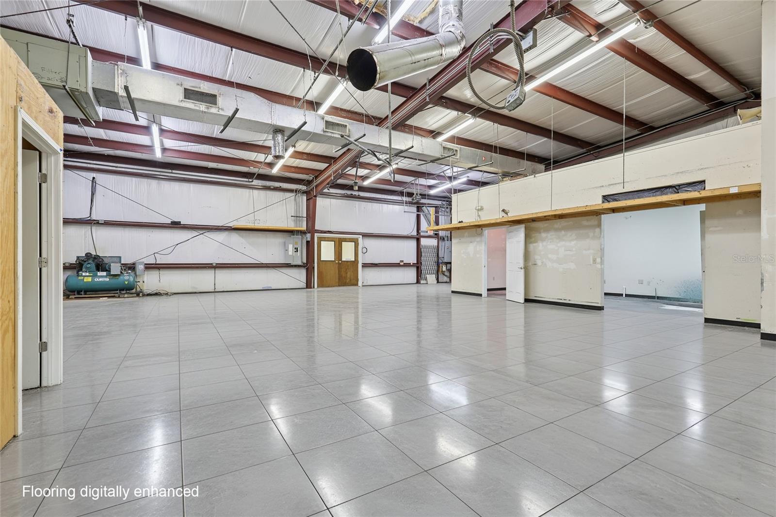 711 Cassat Ave Property Photo 16