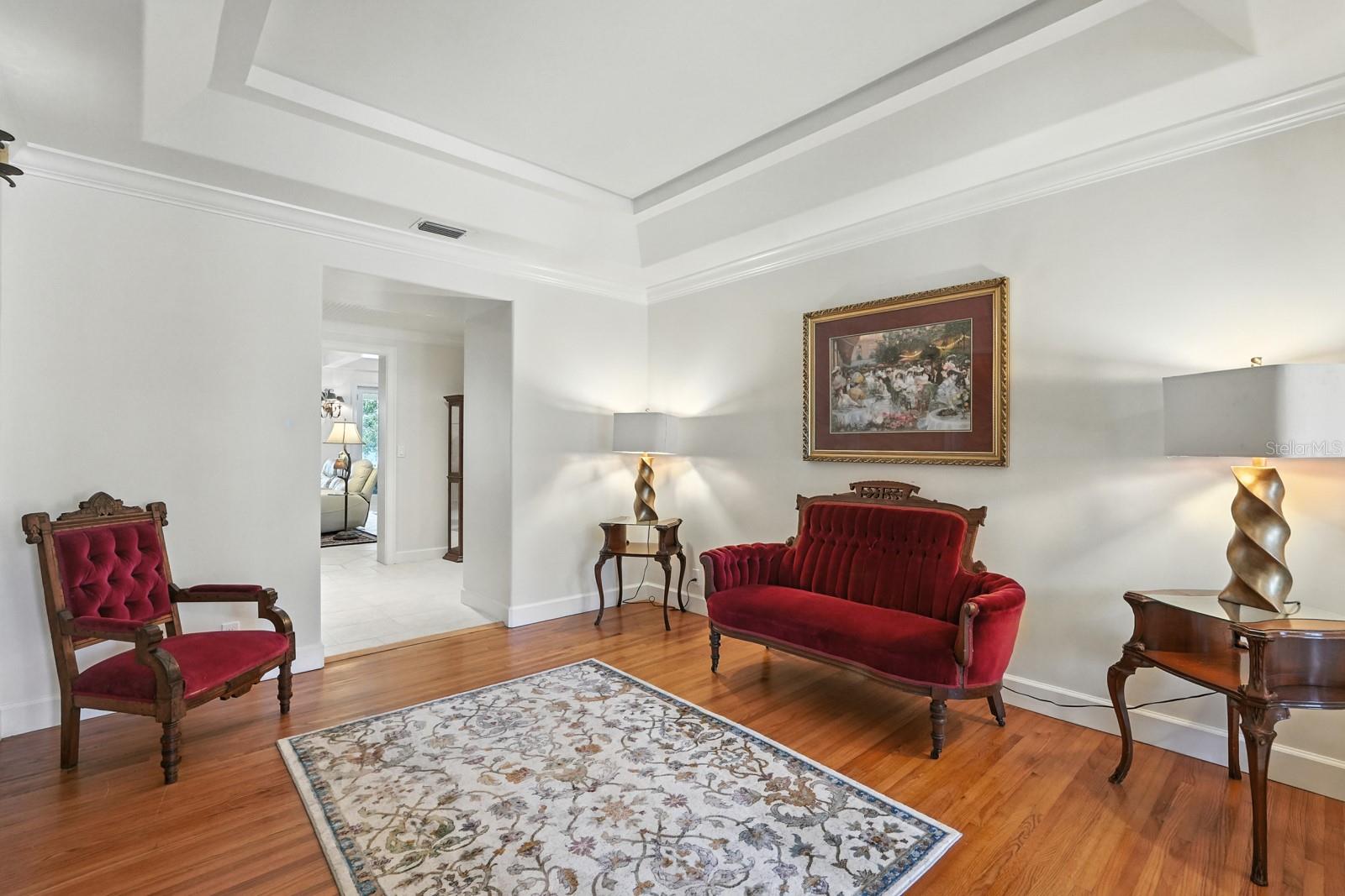 360 John Anderson Dr Property Photo 20