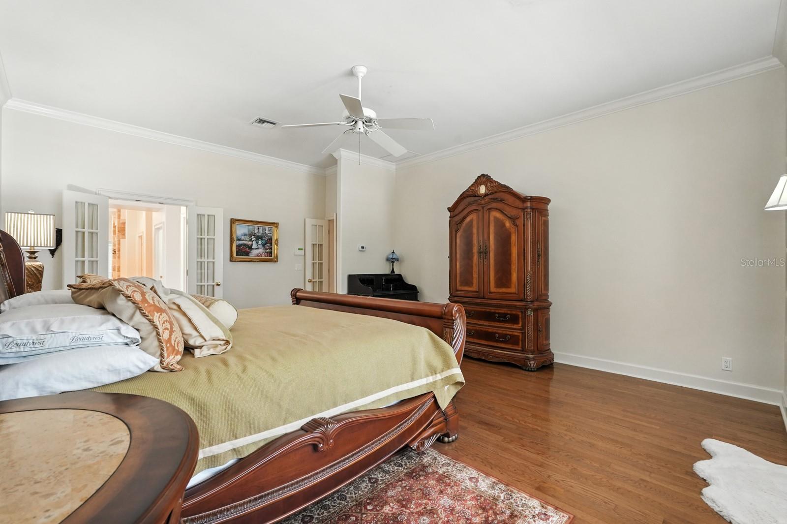 360 John Anderson Dr Property Photo 64