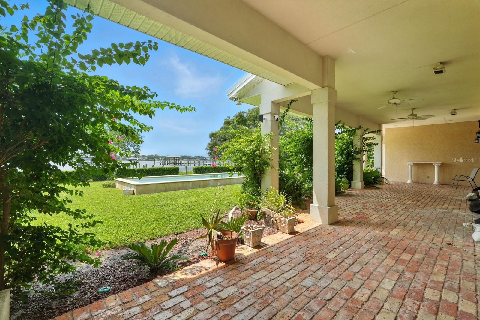 360 John Anderson Dr Property Photo 69