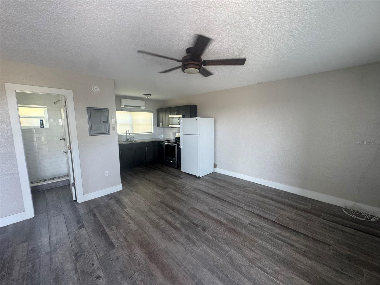 1896 Ocean. Shore Blvd Property Photo 4