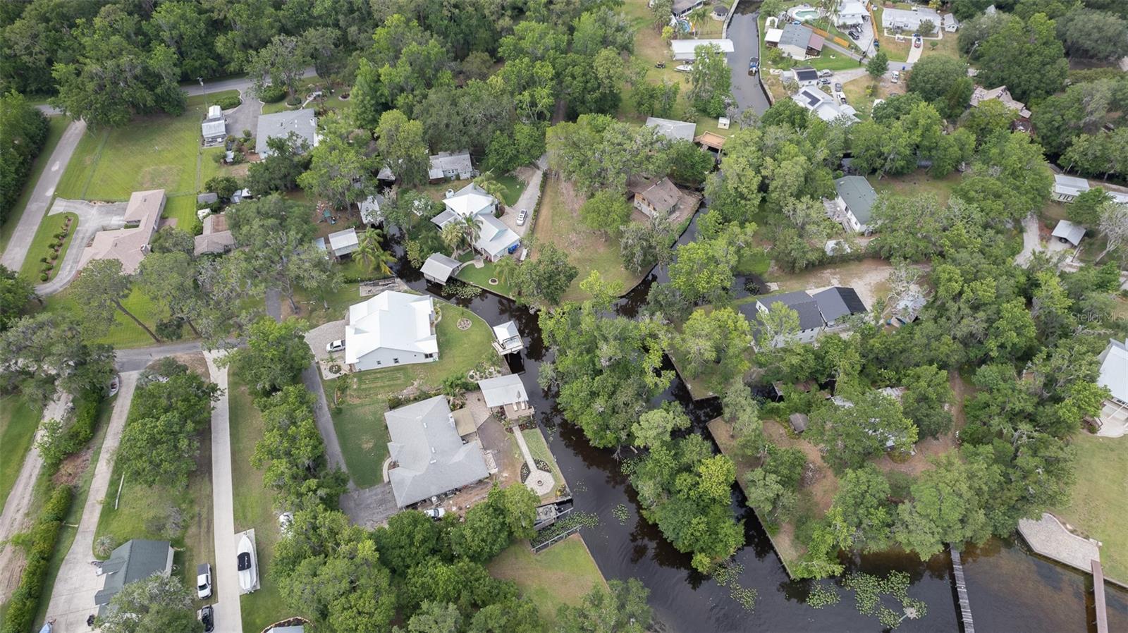8211 Colee Cove Branch Rd Property Photo 2