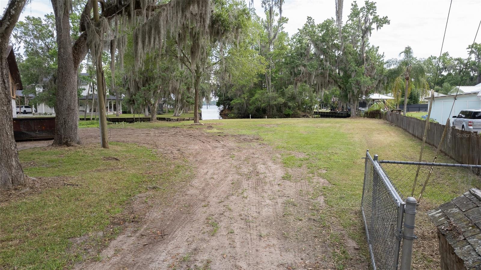 8211 Colee Cove Branch Rd Property Photo 8