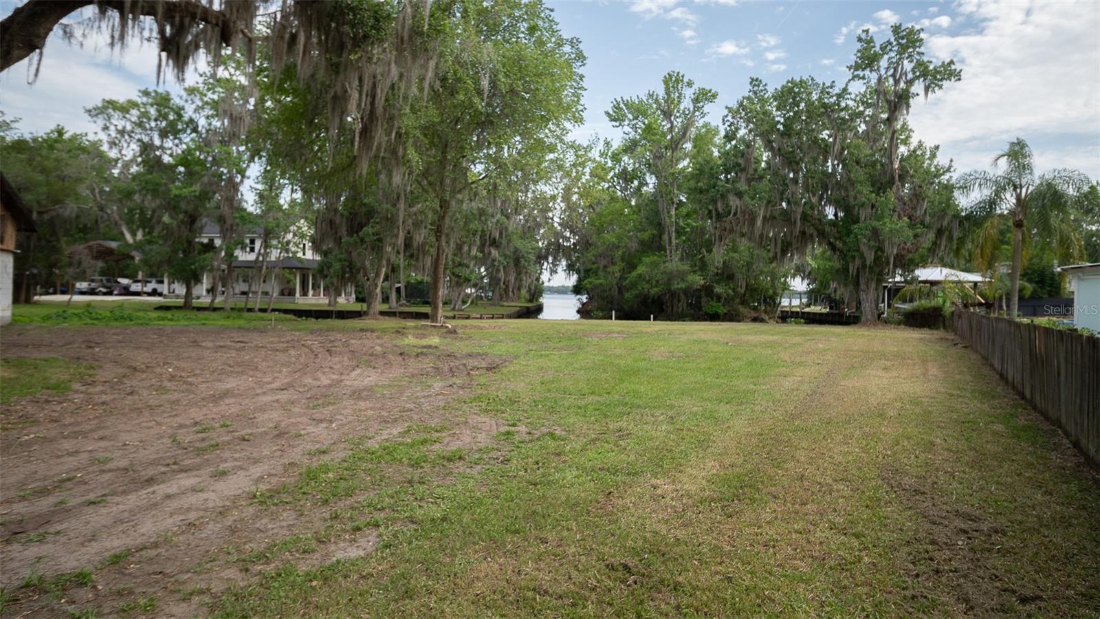 8211 Colee Cove Branch Rd Property Photo 14