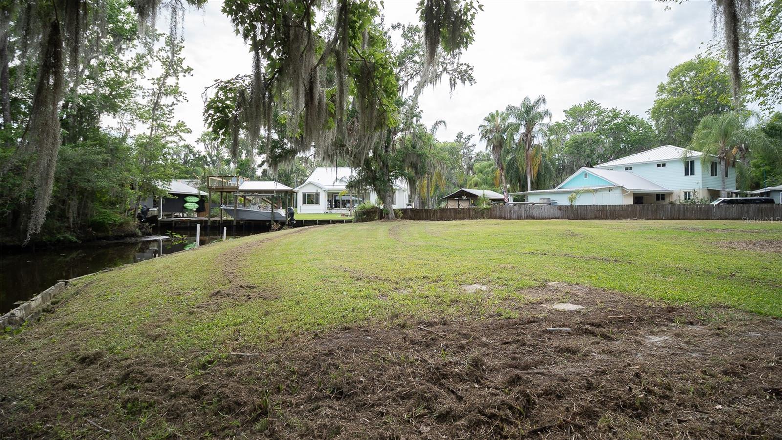 8211 Colee Cove Branch Rd Property Photo 16