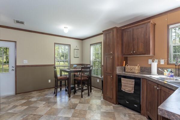 5607 Cherry Ln Property Photo 7