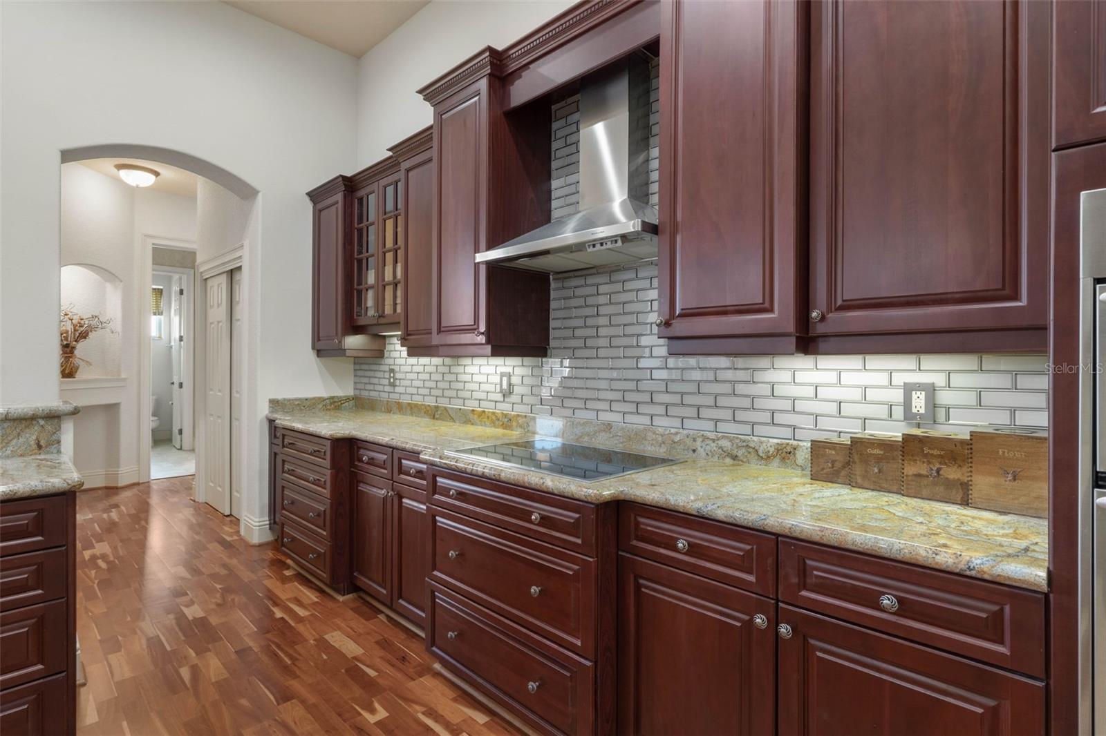 62 Oak View Cir Property Photo 23