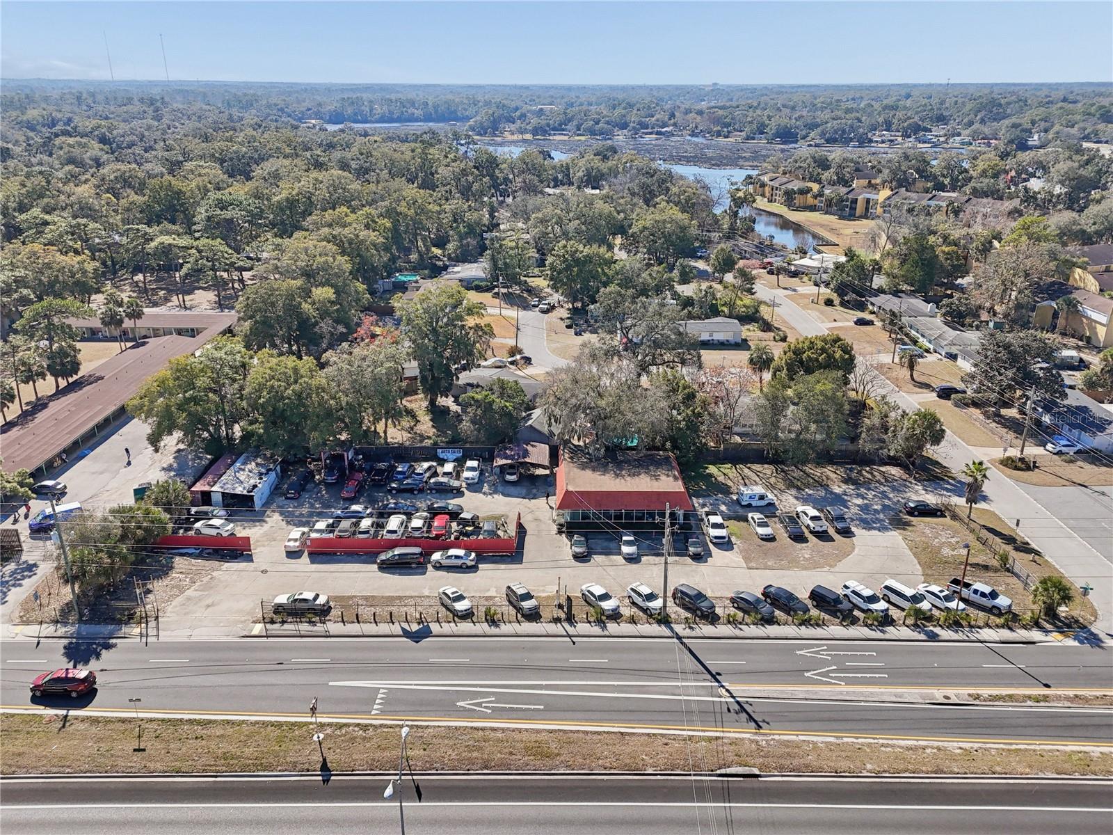 6200 Arlington Expy Property Photo 5