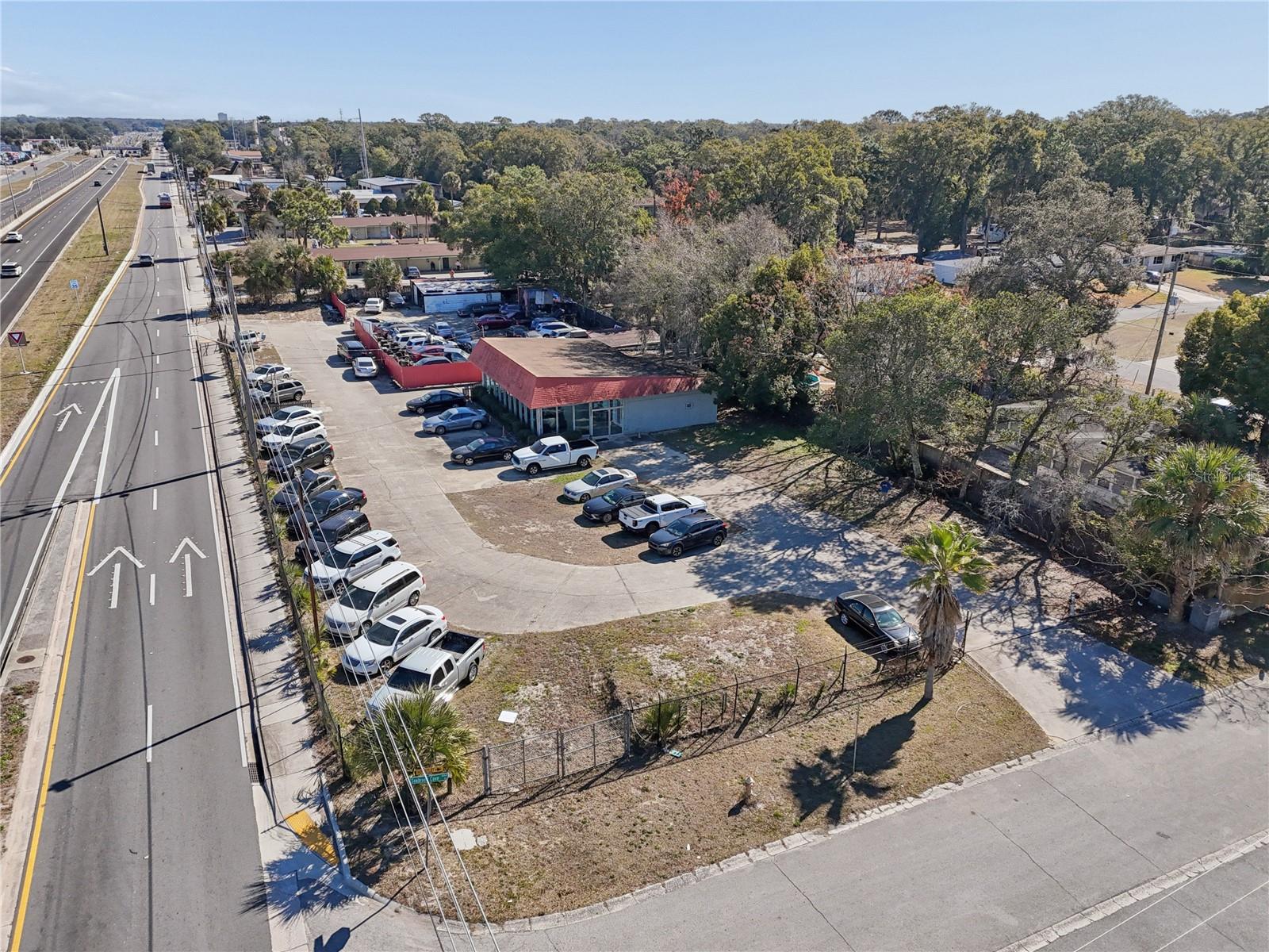 6200 Arlington Expy Property Photo 13