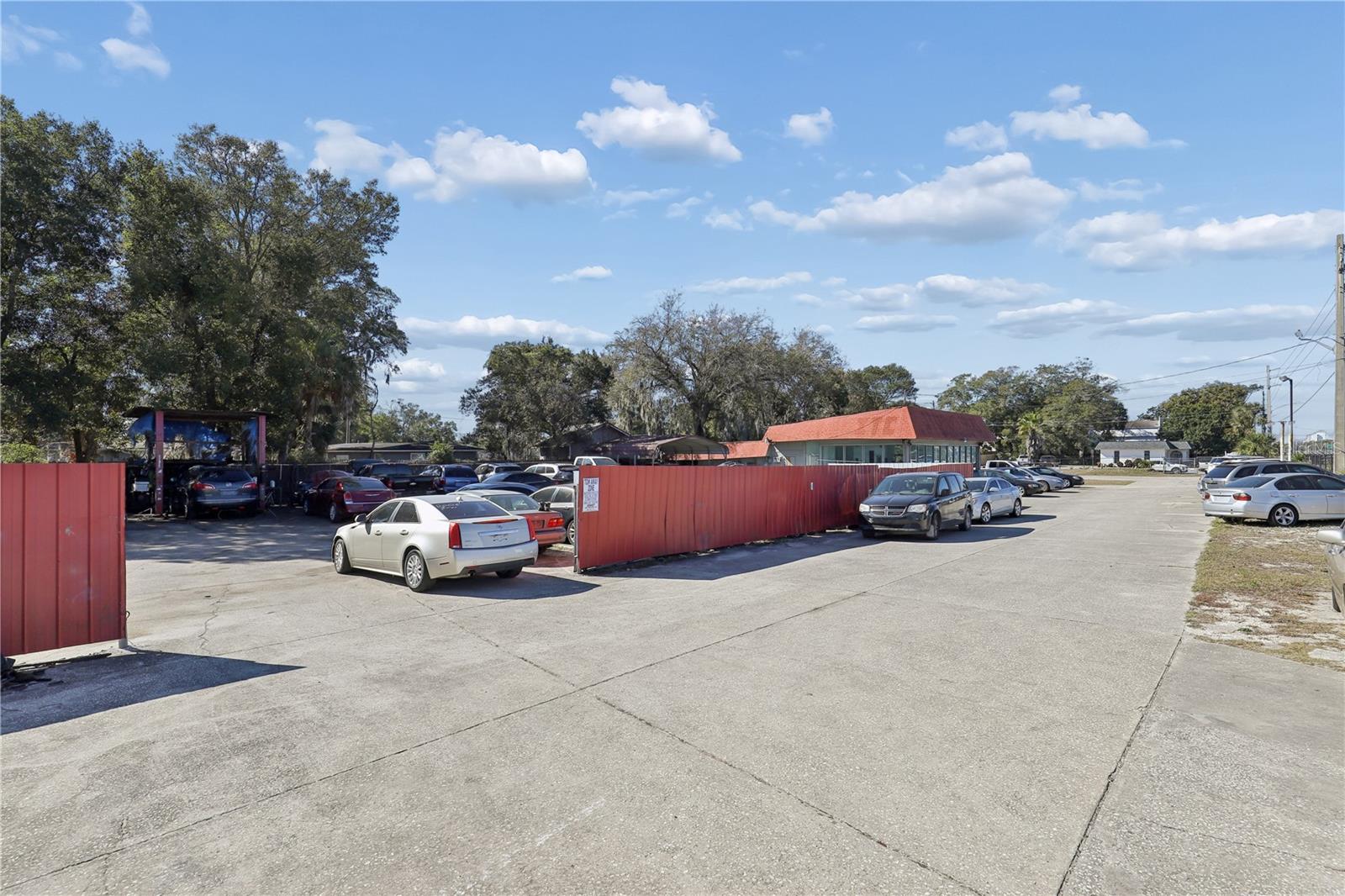 6200 Arlington Expy Property Photo 18