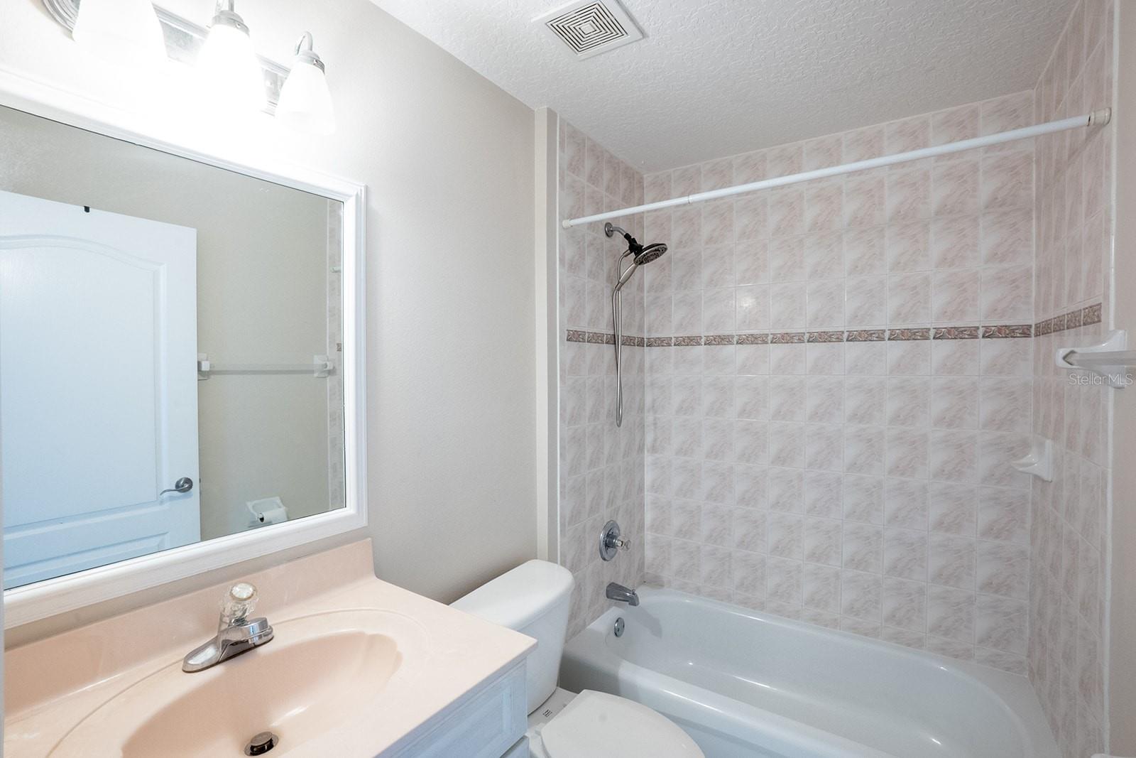 13 Buttonwood Ln Property Photo 14