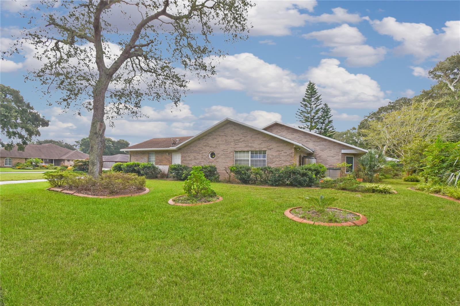 1591 San Lucie Ct Property Photo 32