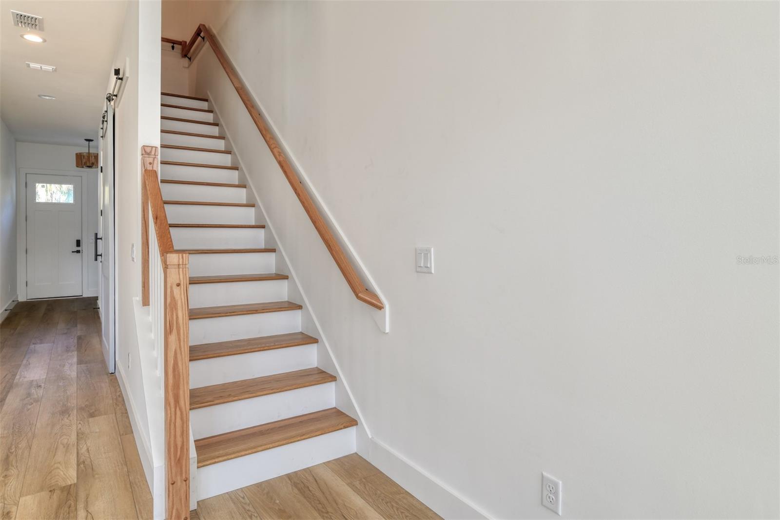 7 Sebastian Ave #c Property Photo 19