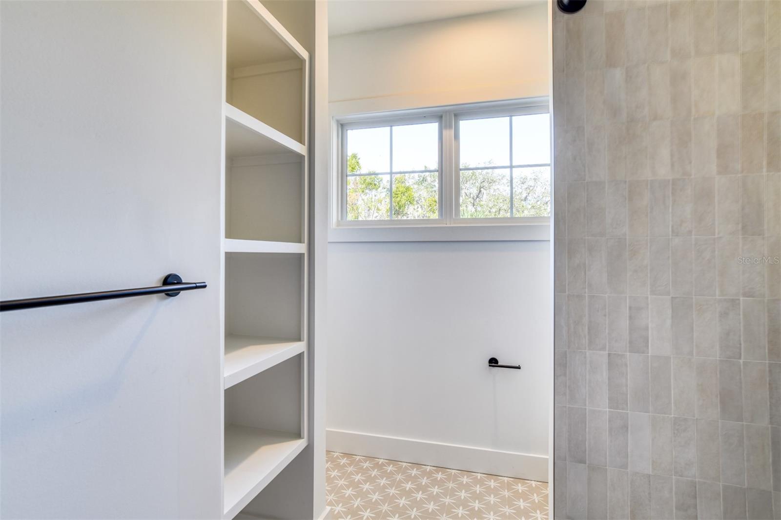 7 Sebastian Ave #c Property Photo 31