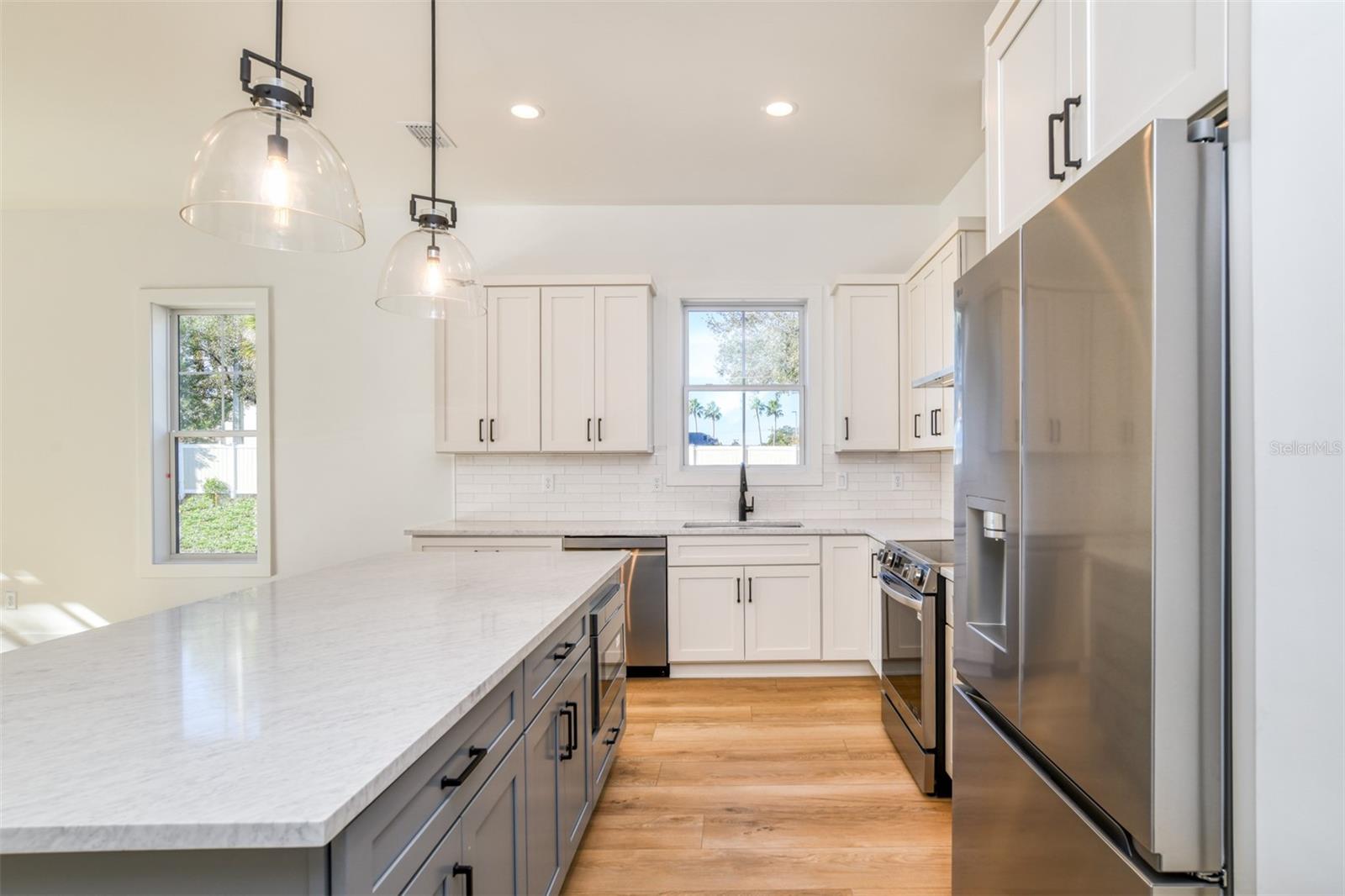 7 Sebastian Ave #d Property Photo 12
