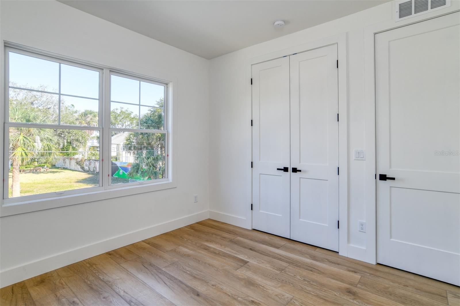 7 Sebastian Ave #d Property Photo 30