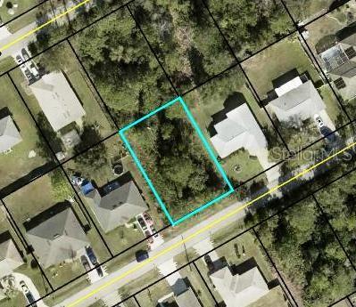 25 Pershing Ln Property Photo 1
