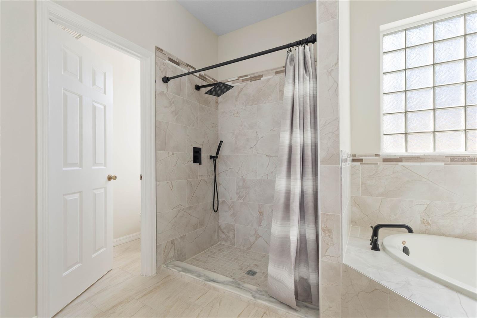 38 Brewster Ln Property Photo 26