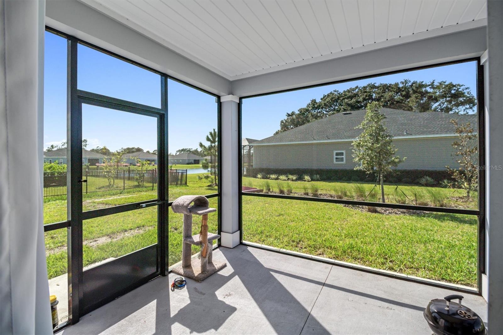 2170 Raglan Cir Property Photo 10