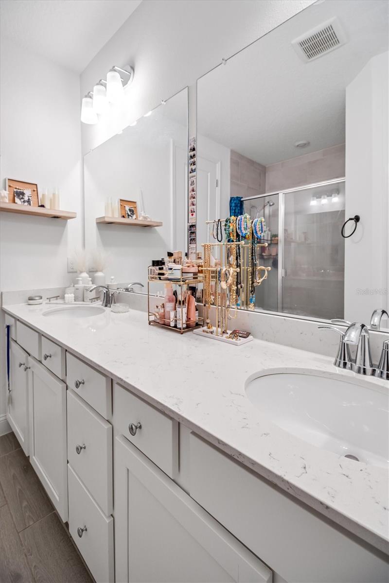 2170 Raglan Cir Property Photo 12