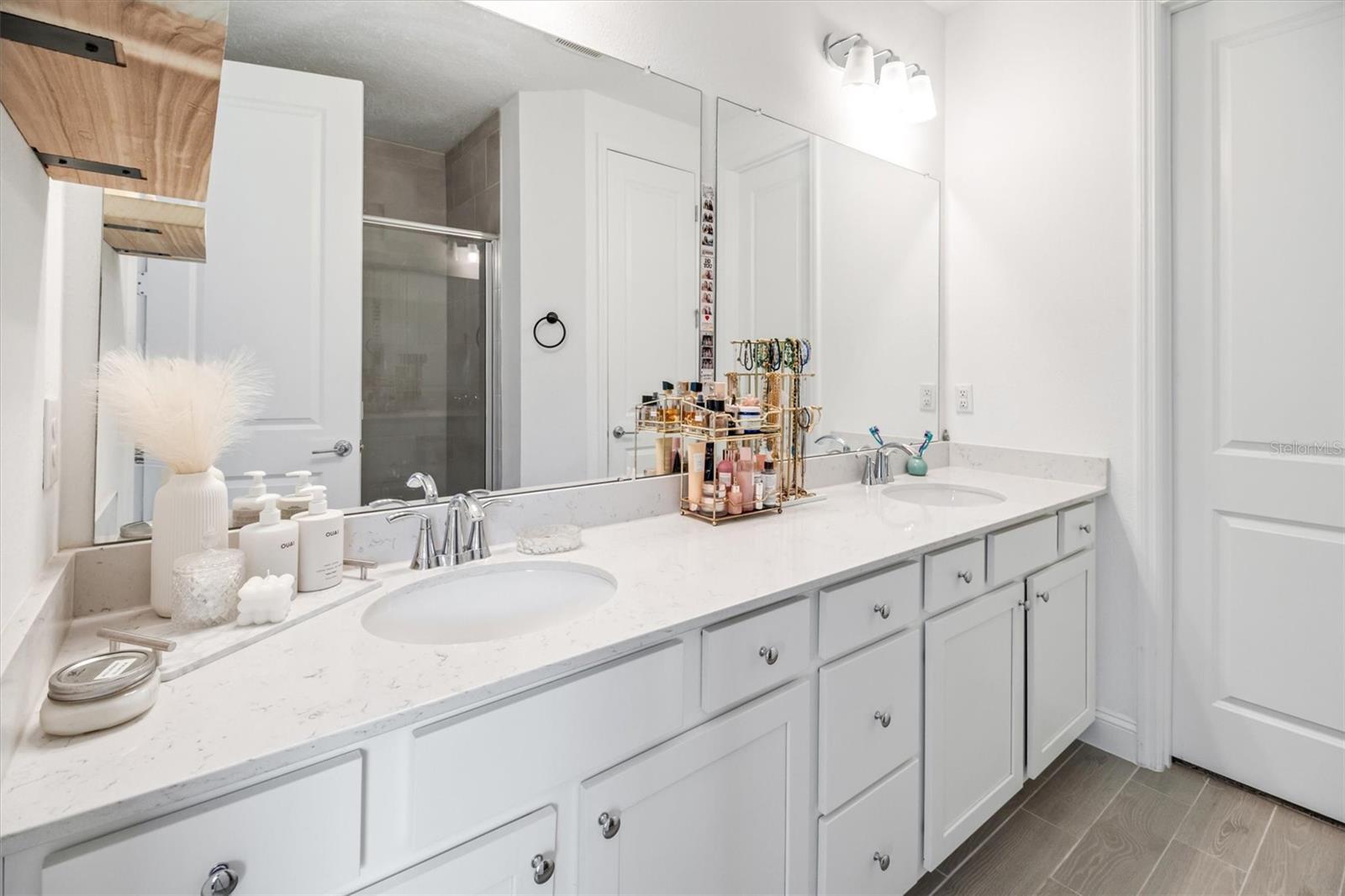 2170 Raglan Cir Property Photo 15