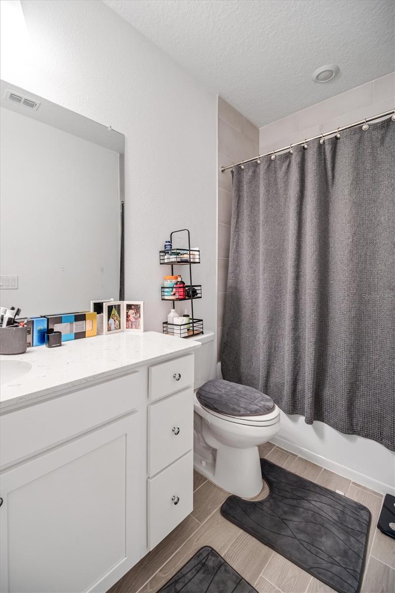 2170 Raglan Cir Property Photo 16