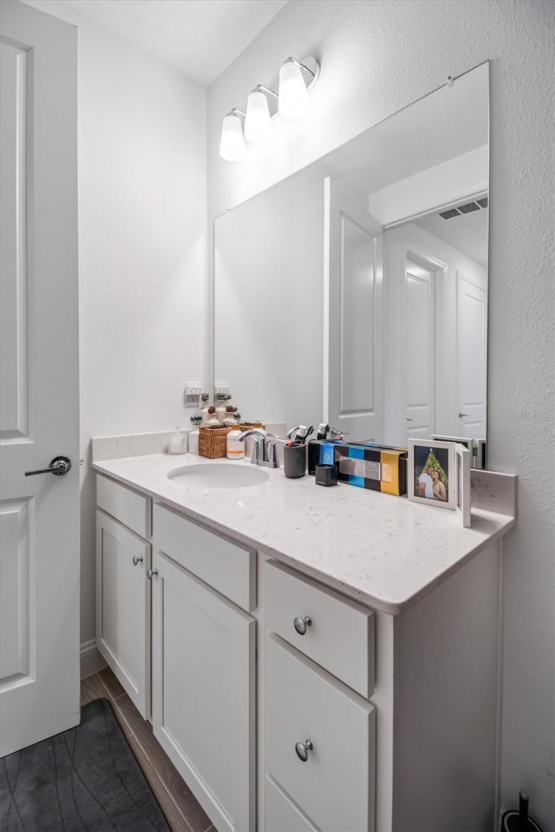 2170 Raglan Cir Property Photo 17