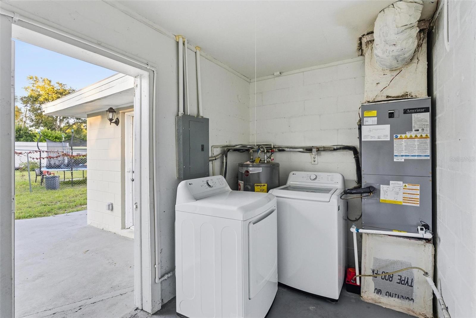 1598 3rd St Property Photo 39