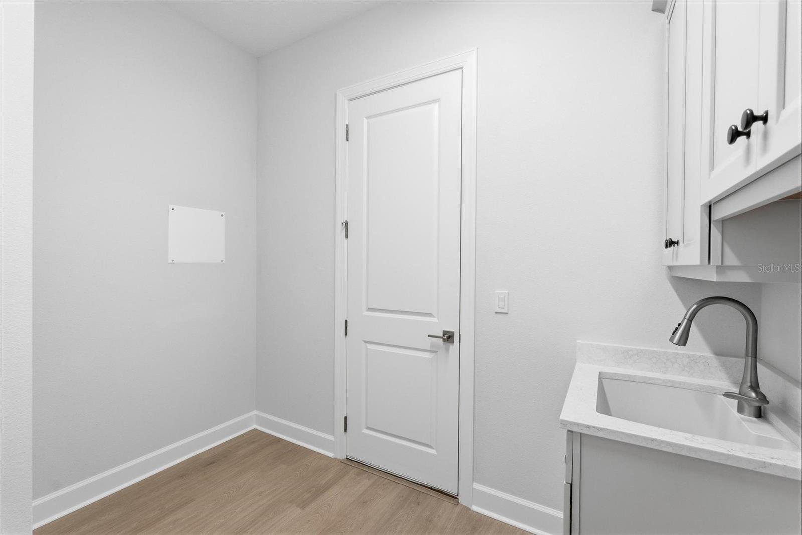 116 Beachview Dr Property Photo 35