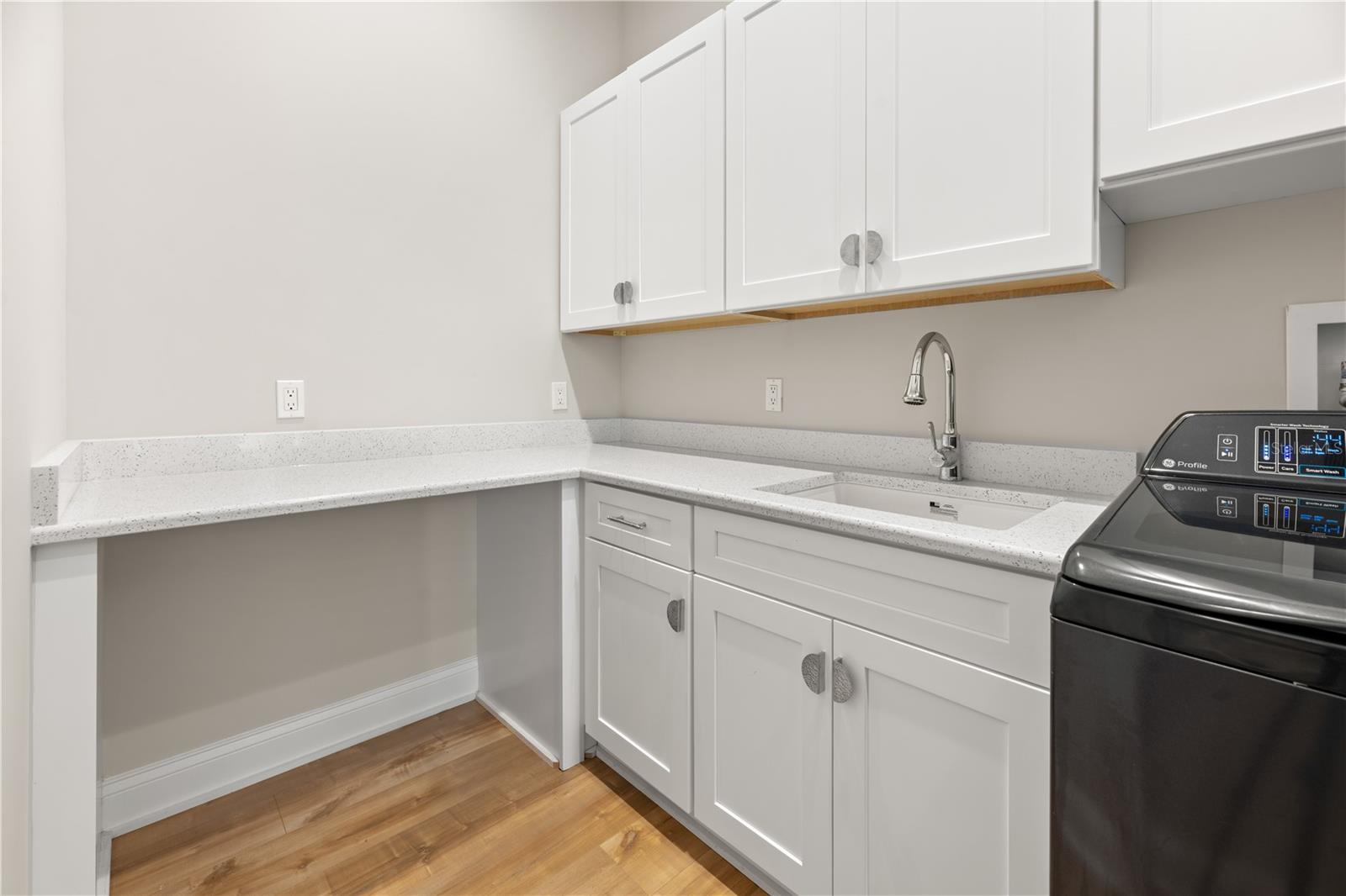 2559 Palm Ave Property Photo 44