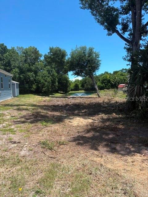 1371 Vine St Property Photo 4