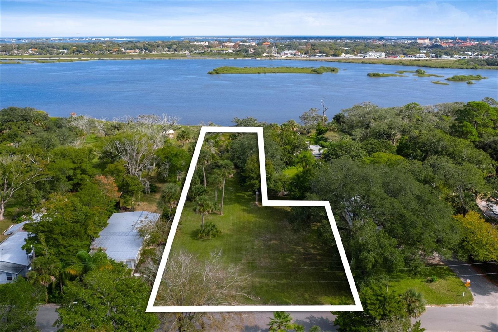 29 & 27a Florida Ave Property Photo 1