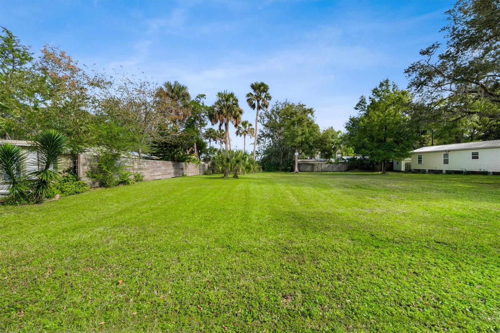 29 & 27a Florida Ave Property Photo 4