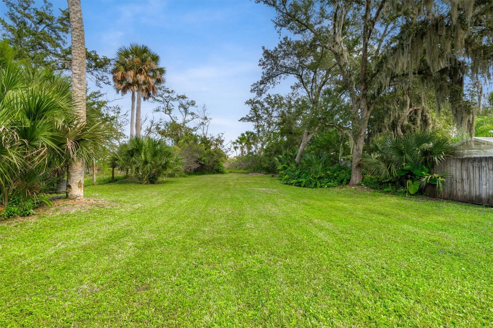29 & 27a Florida Ave Property Photo 11