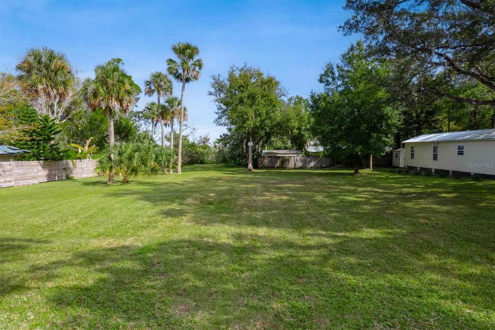 29 & 27a Florida Ave Property Photo 17