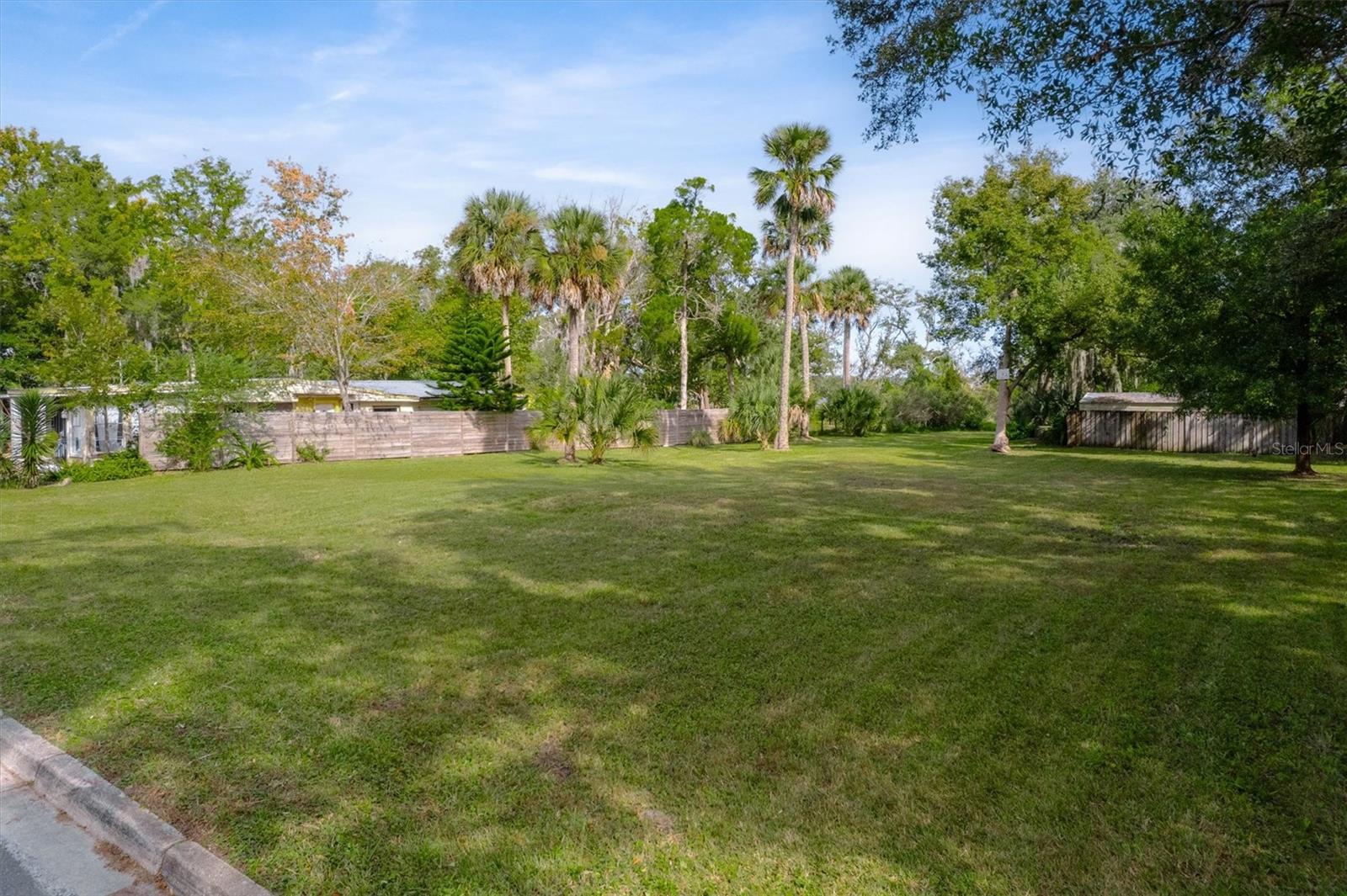 29 & 27a Florida Ave Property Photo 18