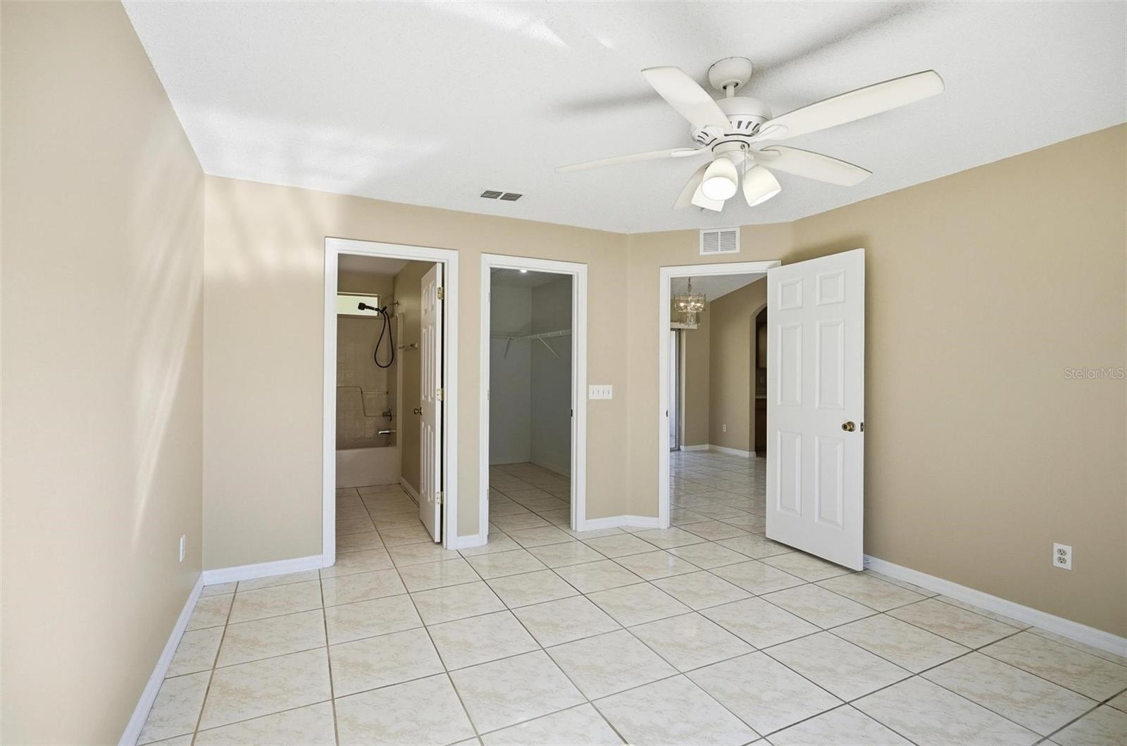 106 La Mancha Dr Property Photo 12