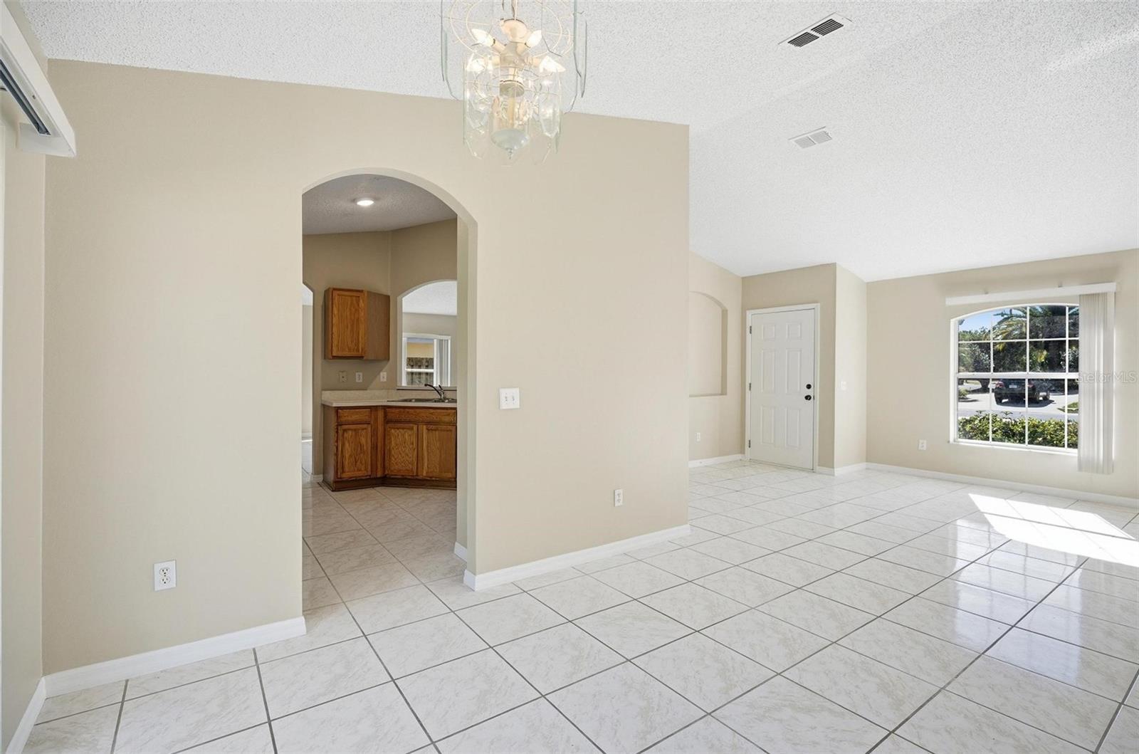106 La Mancha Dr Property Photo 17