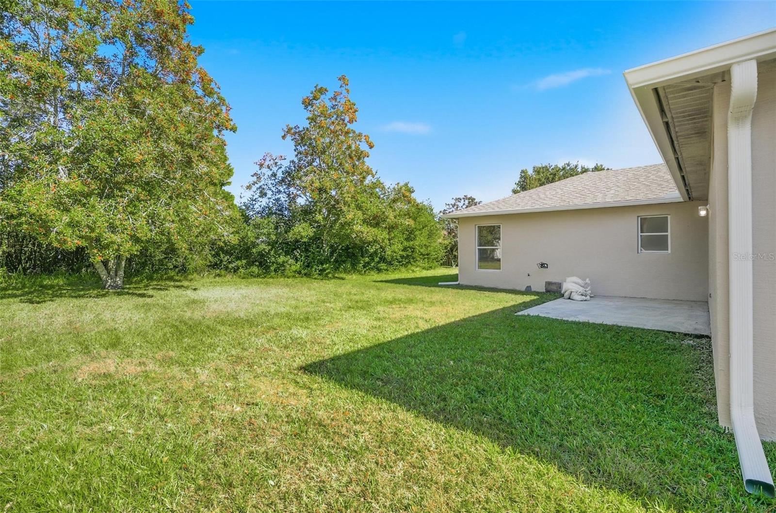 106 La Mancha Dr Property Photo 37