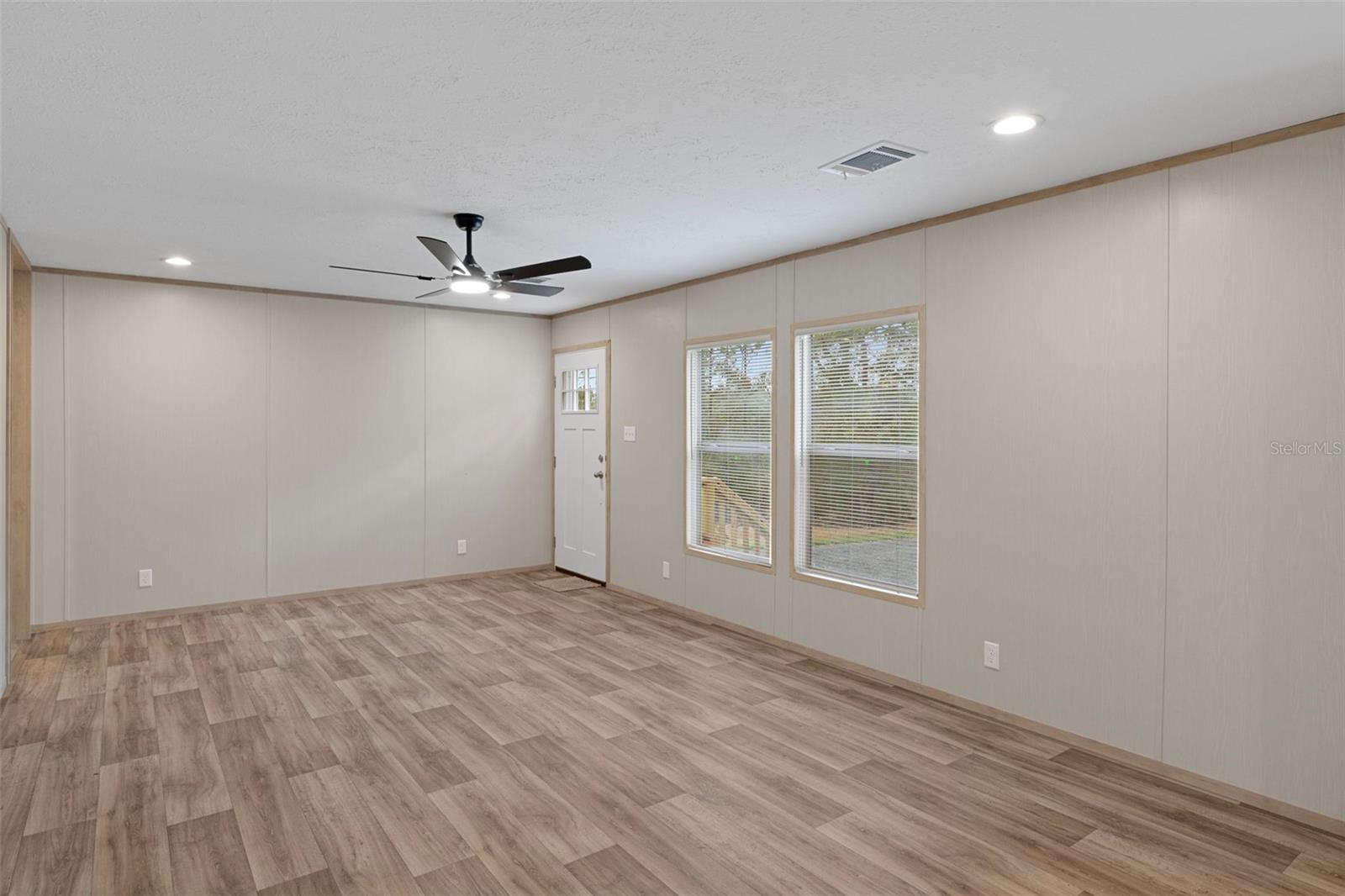 6149 La Pine Rd Property Photo 4