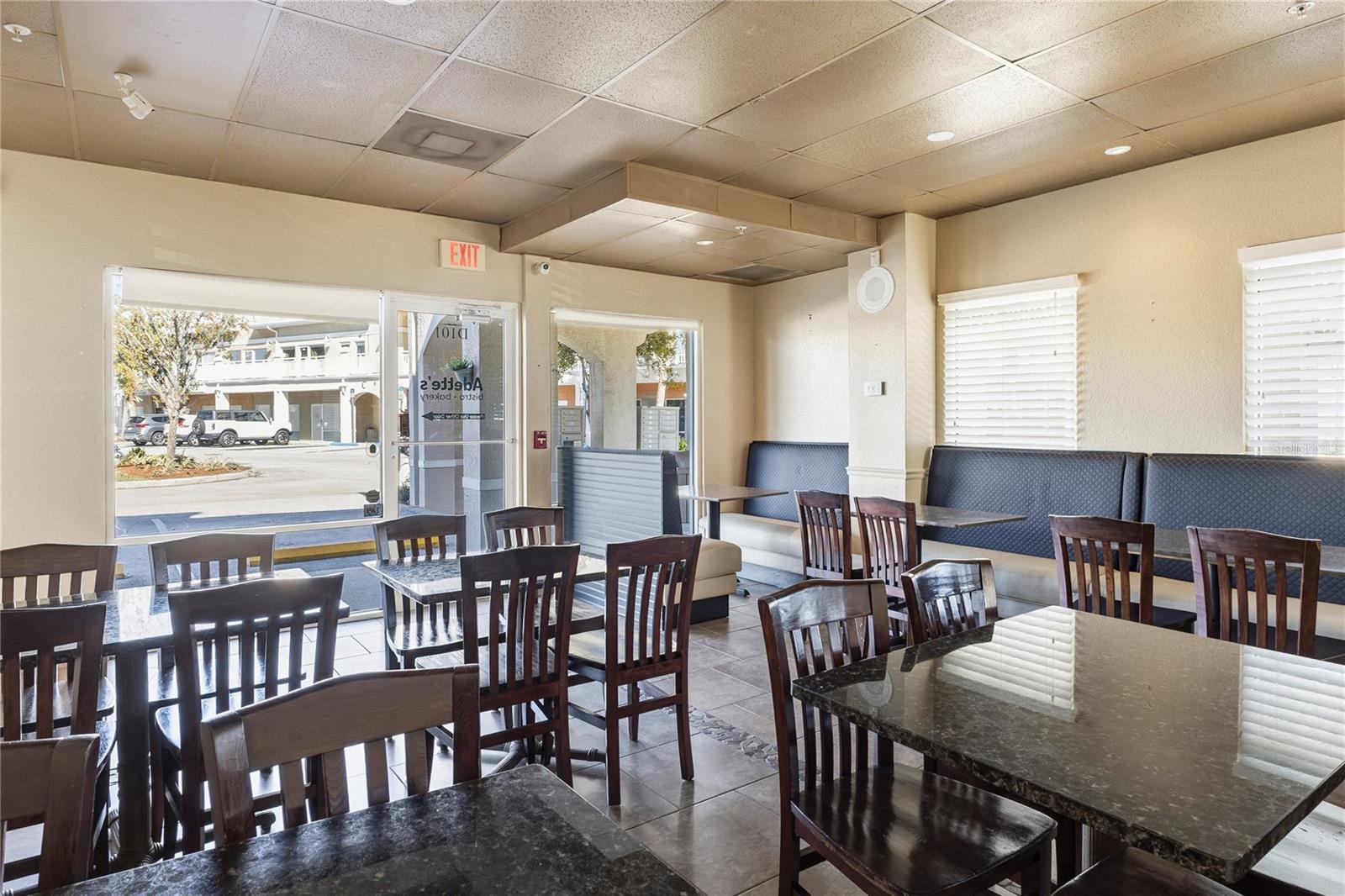 160 Cypress Point Pkwy #d101 Property Photo 7