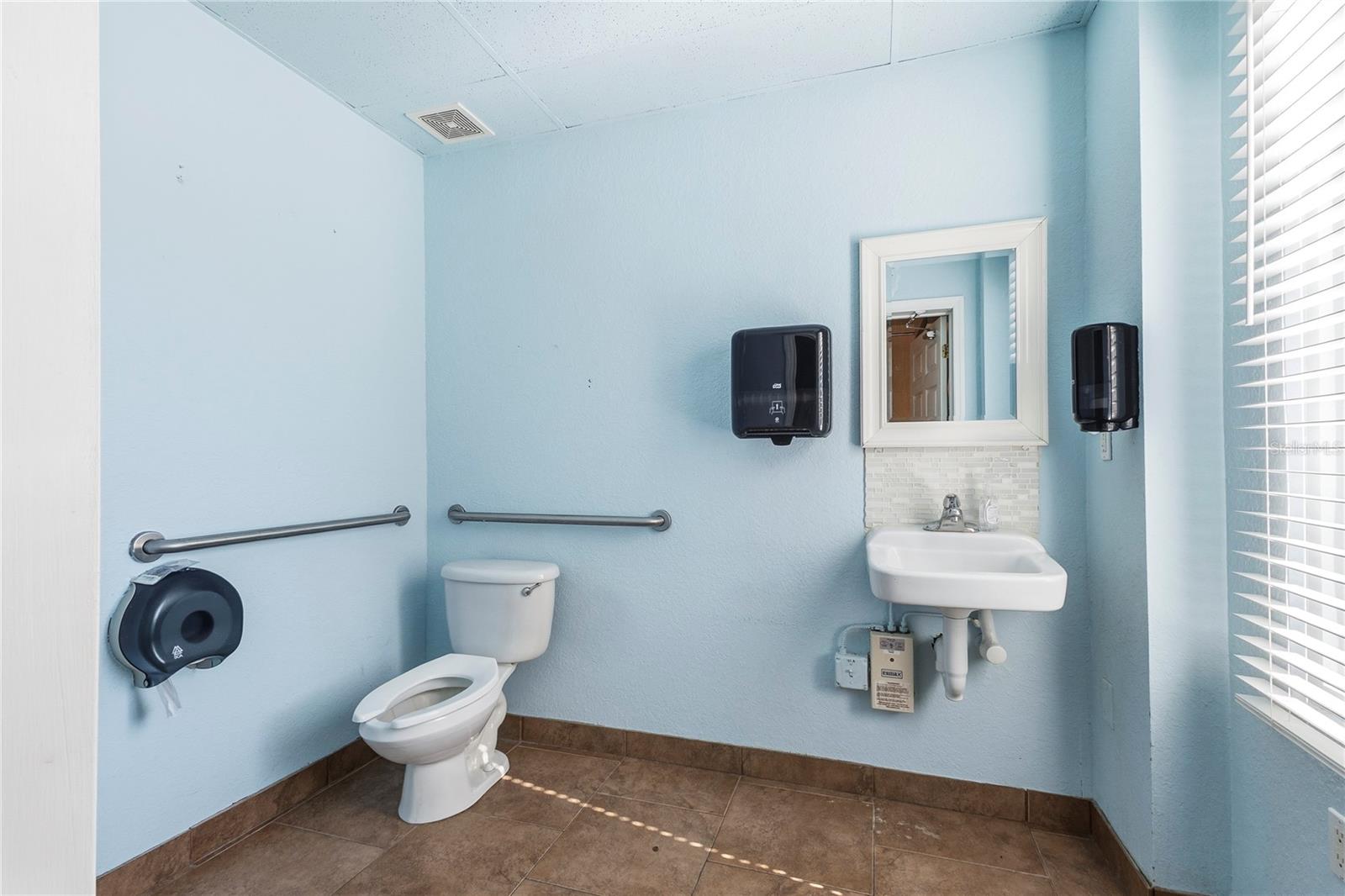 160 Cypress Point Pkwy #d101 Property Photo 30