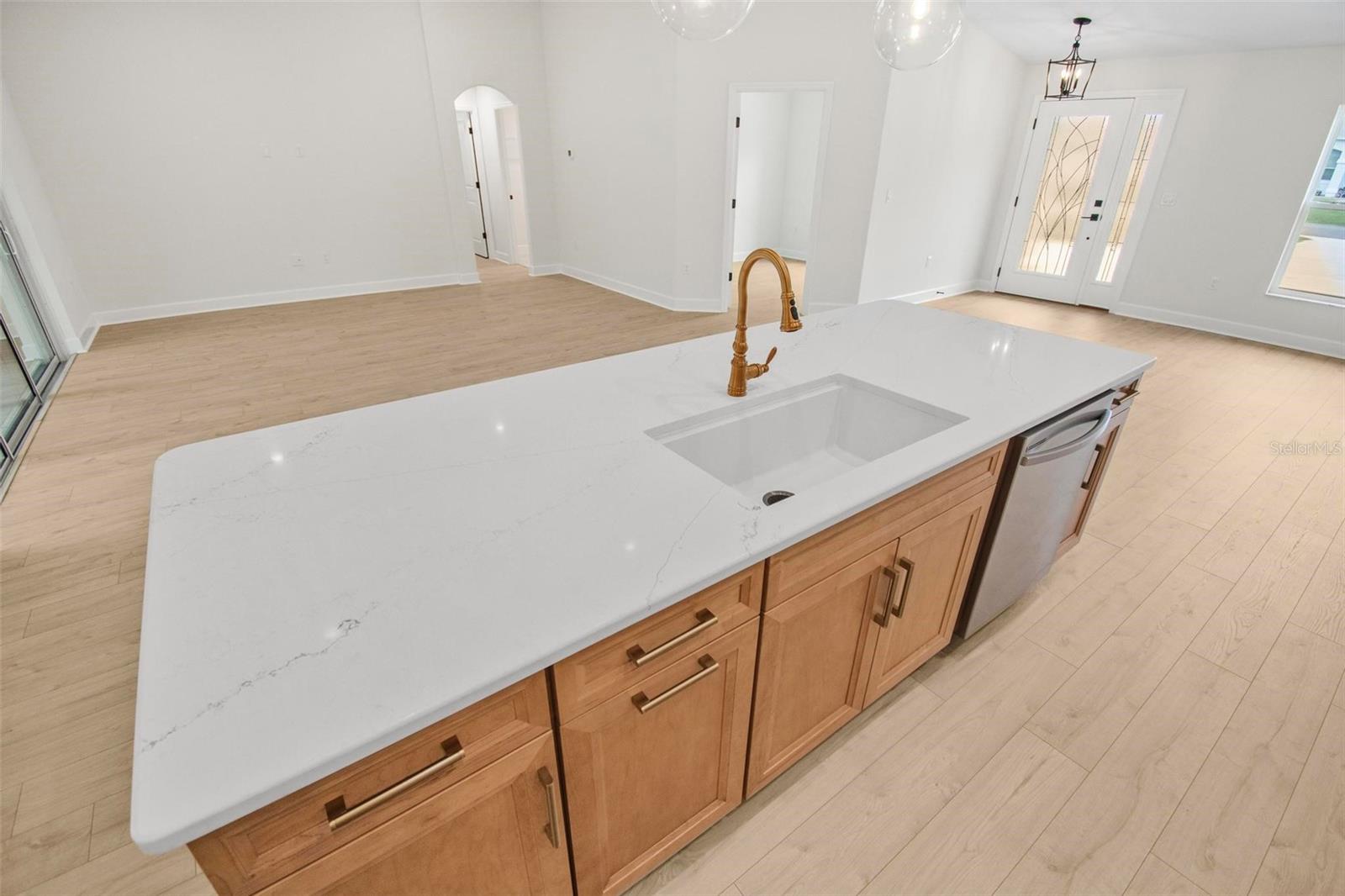18 Central Pl Property Photo 24