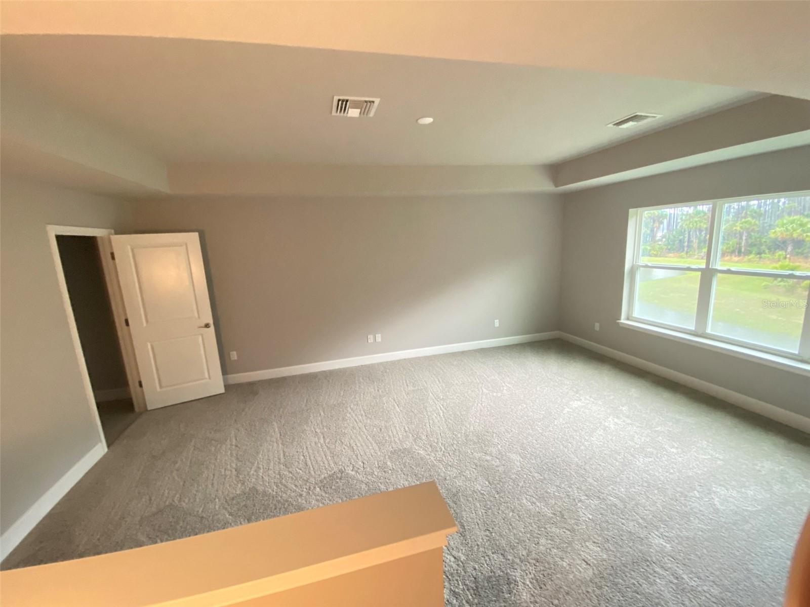 78 Longridge Ln Property Photo 9